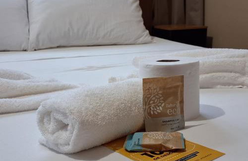 Kitnet Completa perto da Praia e do Centro, Roupas de Cama e Banho - Foto 6