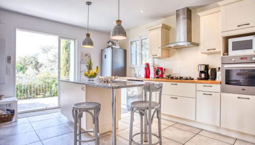 La Maison des Oliviers - Belle maison familiale avec Piscine - Foto 5, Other