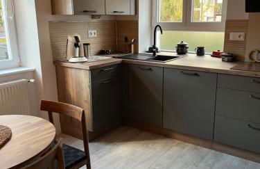 Chez F & G terrasse privée dans jardin à côté de la maison - Foto 5