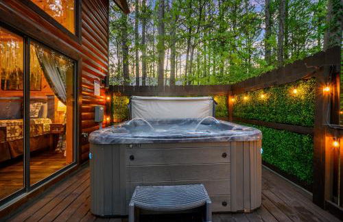 Hickory Bear - Cabin surrounded by pines, Sleeps 10, Hot Tub, Fire Pit, Arcade, Foosball Table & Deck Slide - Photo 72