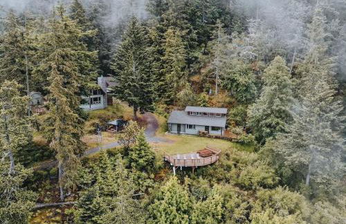 Insane views, hot tub, wood stove, close to town! - Foto 15