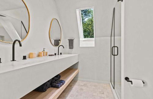 Aframe River Retreat, Sauna, Hot Tub, Workspace, New Build! - Foto 45