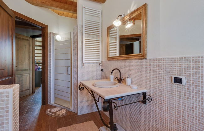 Villa in Piandimeleto With Pool & Sauna - Foto 22