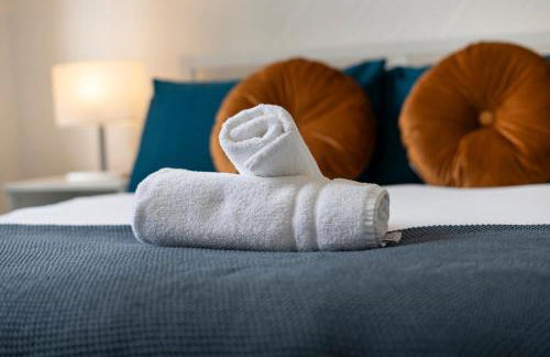 Free Parking - 2 Bedroom Flat-by Holiday Homes - Foto 6