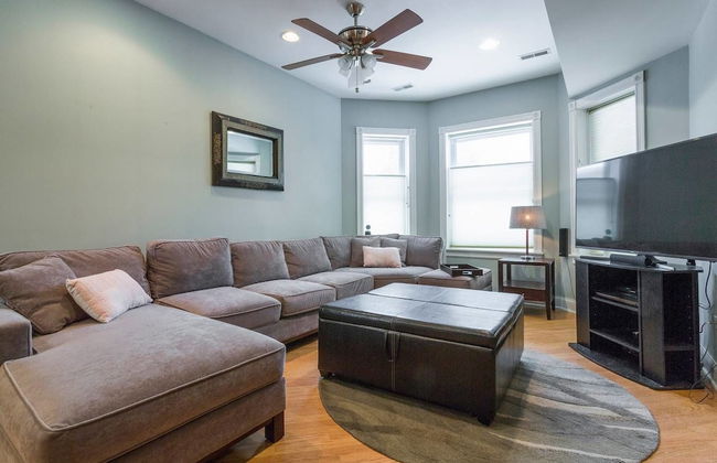 Spacious Split-level Apartment - Great for Groups - Foto 14