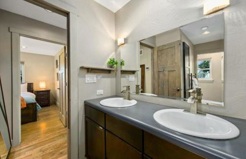 Magnolia Hideaway Pet Friendly with Fireplace - Foto 9