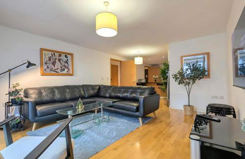 Spacious 2-Bedroom Apt in Heart of City Centre - Foto 8