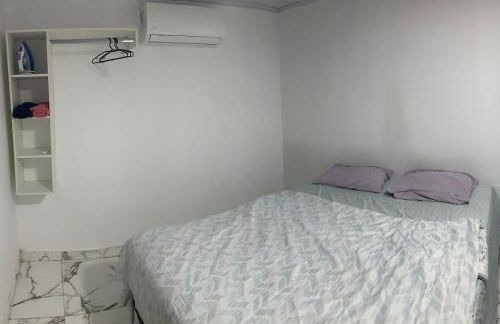 Apartamento para 4 pessoas bem localizado - Foto 7
