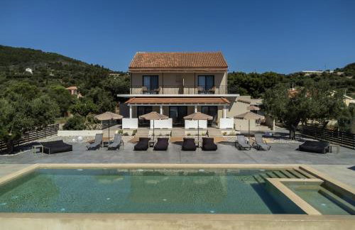 Marea Luxury Suites - Photo 28