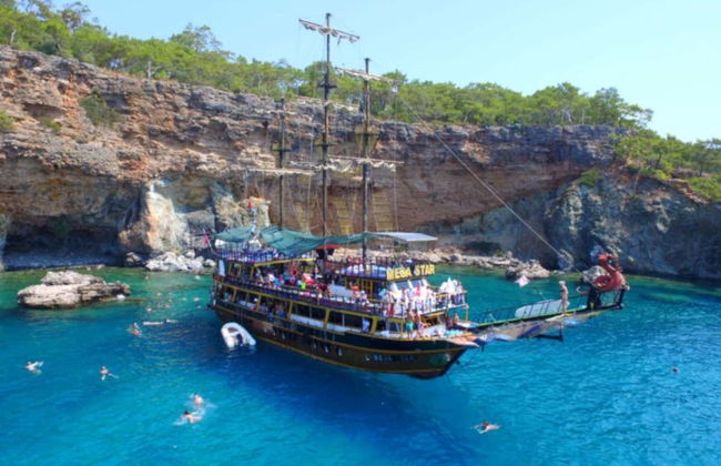 Antalya Pirate Ship - Foto 1