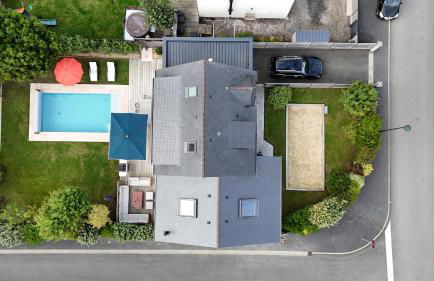 Maison de famille élégante avec piscine chauffée - 2km des plages - Foto 72