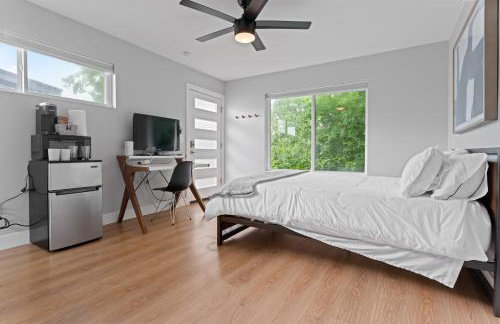 Detached 1 Bed 1 Bath In-law Suite 3 miles from Downtown! - Foto 2