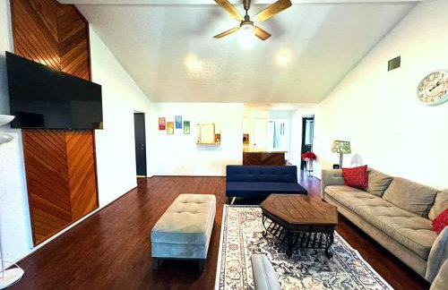 Super Cozy 4 Bedroom - Sleeps 10 Great for families and professionals - Foto 28