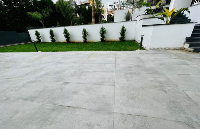 "A Brand new 1+1 Flat in Kyrenia. It is Central With a Lots of Facilities." - Foto 19