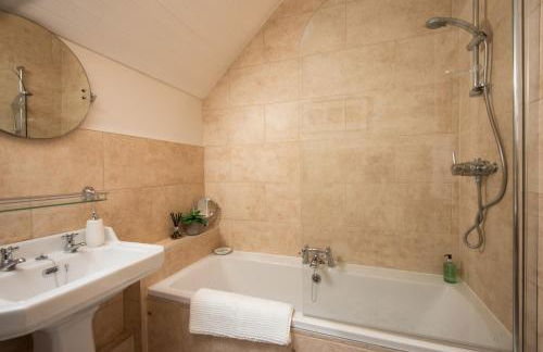 Bakers Cottage - Photo 3