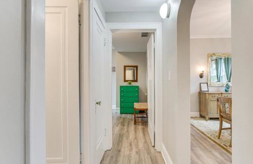 Family Apartment with Deck and Yard Near Northwestern - Foto 21