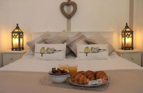 Beautiful Barn Conversion, 3 Bed, hot tub, sauna, gym, enclosed garden - Photo 38