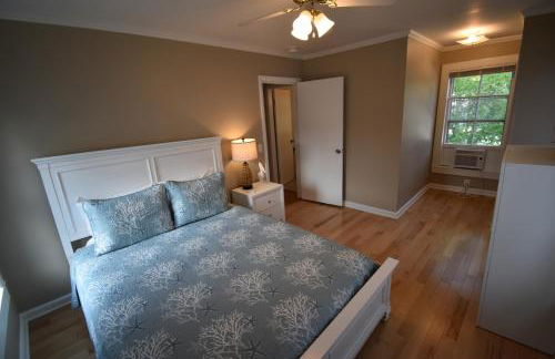 Cozy 3BR Beach House by the Sea - Foto 19