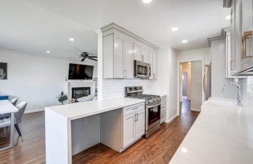 Private Zen Garden and Fireplace Chic Hayward Oasis - Foto 11