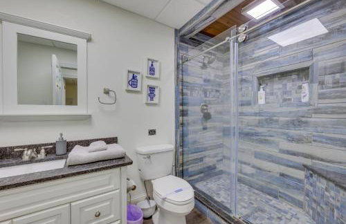 Waterfront Sparta Home with Game Room and Fire Pit! - Foto 22