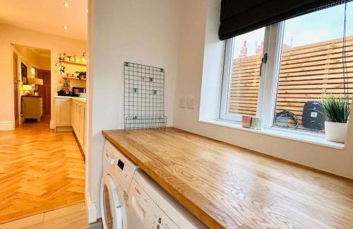 Windsor Coastal Retreat Whitley Bay Sleeps 9 - Foto 60