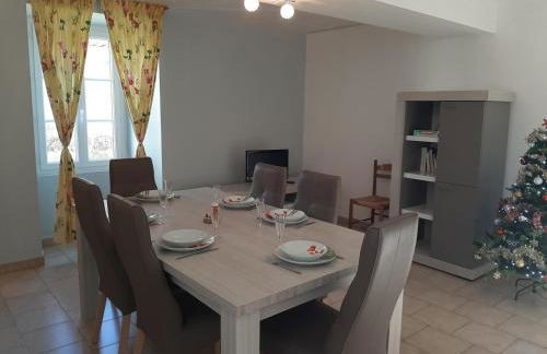 Gîte familial au cœur du village, animaux admis - FR-1-653-78 - Foto 6