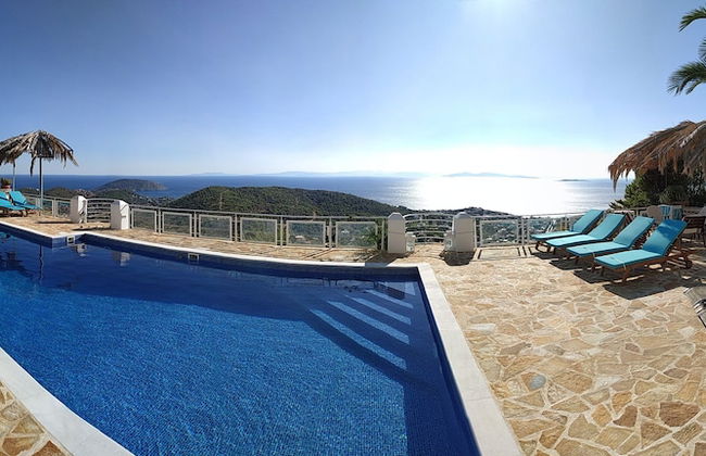 Infinity Blue Suites - Photo 58