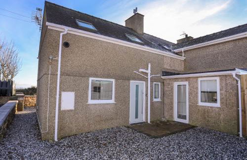 Ty'n Ffridd Bach - Photo 1