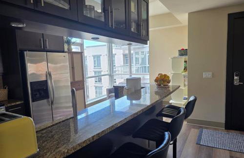 Downtown Beautiful 3-bedroom Apartment Steps to Convention Center, Petco Park! - Foto 4