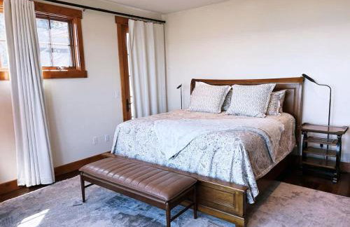 Flathead Lake Cliff Retreat - Foto 32