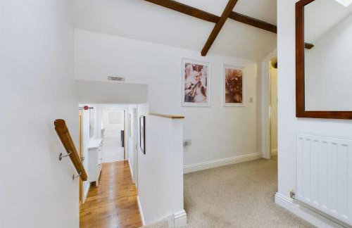 Charming 3 Bedroom Home in the Heart of Stanhope - Photo 27