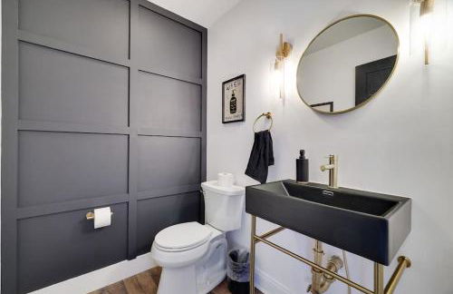 Luxe Lrg Pocono House for 18 Hot Tub/Gameroom/Pool - Foto 73