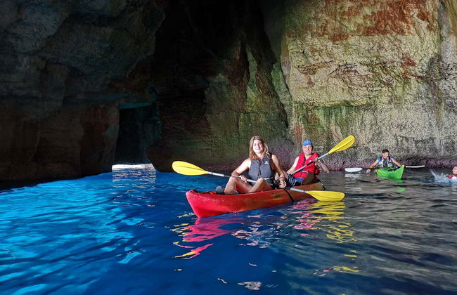 Tour en kayak por las cuevas de Cala en Porter - Foto 6