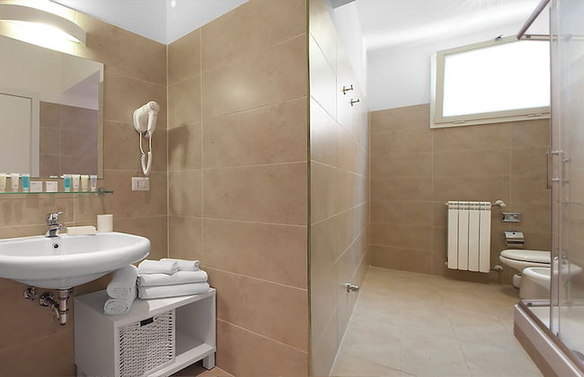 Oriana Homèl Roma - Foto 62