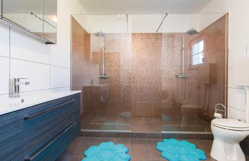 Villa Laura with pool, Budak, Zadar county - Photo 20