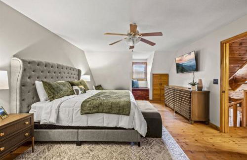 Hidden Star Hideaway-Blackberry Farm-Smoky Mtn Nat Park-Hot Tub- Fire Pit- Fenced Yard- Pet Friendly - Foto 36