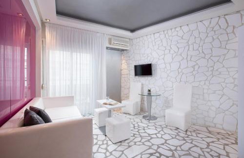 Afrodite Suites - Photo 40