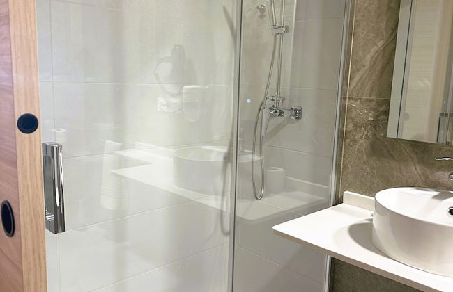 Almar 52 Suites - Photo 37