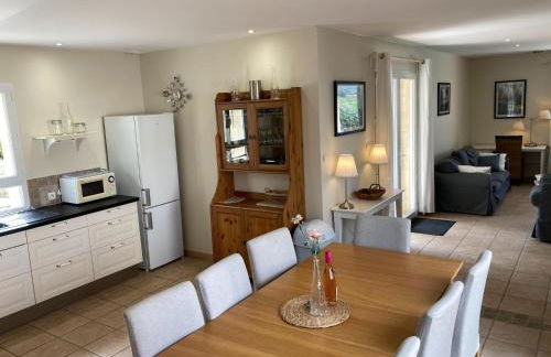 Cosy villa with pool - Foto 4