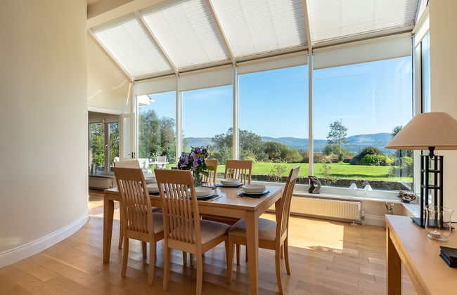 A Split-level Spacious Home With sea Mountain Views - Foto 17