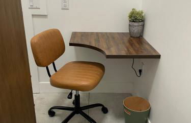 Fyrebird Place - Industrial Loft with Pavilion & Yard - Foto 11