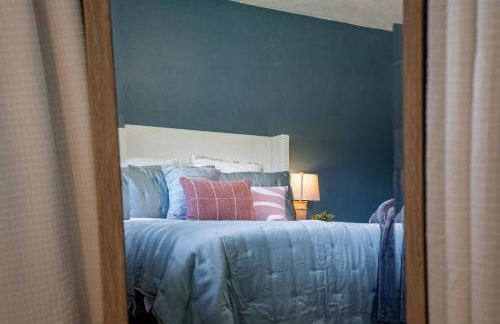 Entertainment Haven w Firepit, Games & Fenced Yard - Foto 35