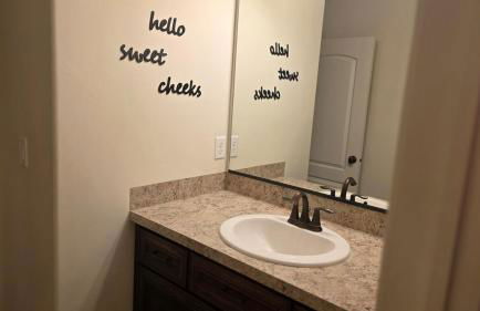 Wasatch Retreat 5 bed 3 5 bath pool table game room - Photo 9