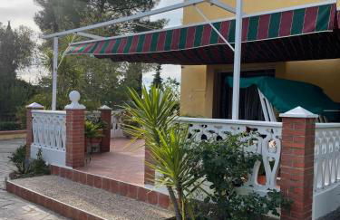 habitaciones con piscina privada en casa de campo, Granada - Photo 34