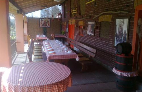 Seoski Turiziam Larva - Photo 28