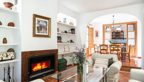 Casa rural Buenos Días con chimenea, calefacción y barbacoa - Foto 3