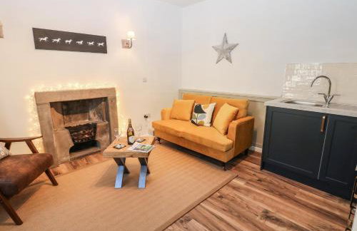 Teal Cottage - Photo 4