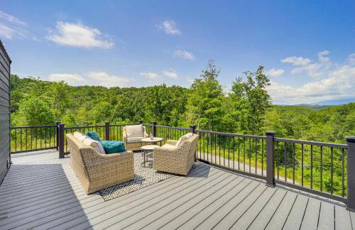 Secluded Lenoir Tiny Home with Private Hot Tub! - Foto 14