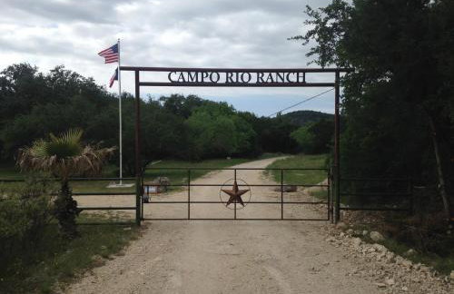 Nueces River Cabins-Pecan Cabin - Foto 12