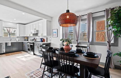 Gorgeous Remodel Game Room Sleeps 8 - Foto 2